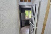 Продам квартиру 49 кв.  м. ,  3/5,  Небесной сотни пр.  /13-ый Трамвай