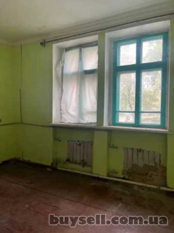 Продам квартиру 50 кв.  м. ,  1/3,  Черноморского казачества/Красный с