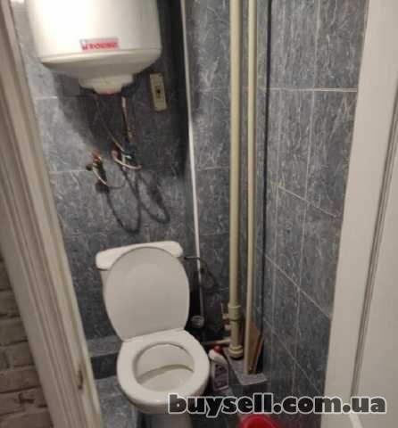 Продам квартиру 50 кв.  м. ,  5/9,  Небесной сотни пр.  /Левитана.