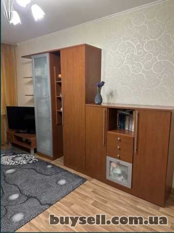 Продам квартиру 51 кв. м., 1/5, ул. Ген. Петрова/Ивана и Юрия Лип.