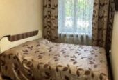Продам квартиру 51 кв. м., 1/5, ул. Ген. Петрова/Ивана и Юрия Лип.