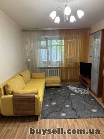 Продам квартиру 51 кв. м., 1/5, ул. Ген. Петрова/Ивана и Юрия Лип.