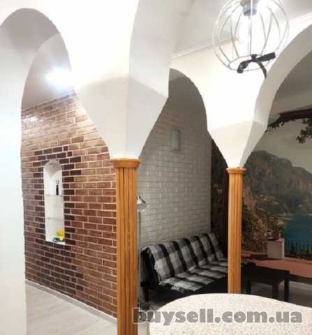 Продам квартиру 55 кв.  м. ,  1/2,  ул.  Новосельского/Торговая.