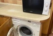 Продам квартиру 56 кв.  м. ,  9/10,  Небесной сотни пр.  /Школьный Аэр