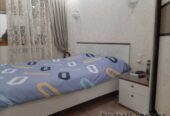 Продам квартиру 60 кв.  м. ,  5/5,  1-я ст.  Люстдорфской дороги
