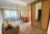 Продам квартиру 61 кв.  м. ,  4/5,  Небесной сотни пр.  /13-ый трамвай