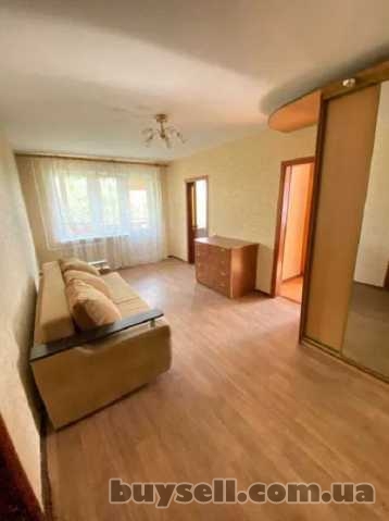 Продам квартиру 61 кв.  м. ,  4/5,  Небесной сотни пр.  /13-ый трамвай