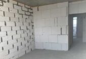 Продам квартиру 61 кв.  м. ,  9/17,  новый дом,  жк Бульвар Акаций.