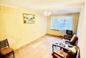 Продам квартиру 63 кв.  м. ,  3/5,  Небесной сотни пр.  /13-ый трамвай