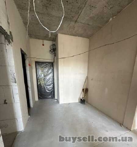 Продам квартиру 65 кв.  м. ,  6/15,  новый дом,  жк 25-я Жемчужина.