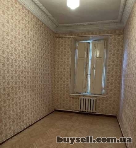 Продам квартиру 66 кв.  м. ,  2/3,  Исторический центр города.
