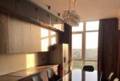 Продам квартиру 67 кв.  м,  26/30,  новый дом жк Олимпийский.