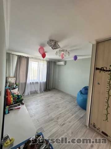 Продам квартиру 72 кв.  м. ,  7/9,  район Селекционного Института.