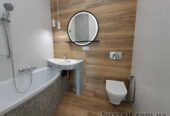 Продам квартиру 74 кв.  м. ,  15/15,  новый дом,  жк 50-я Жемчужина.