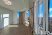 Продам квартиру 74 кв.  м. ,  15/15,  новый дом,  жк 50-я Жемчужина.