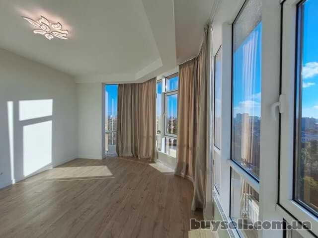 Продам квартиру 74 кв.  м. ,  15/15,  новый дом,  жк 50-я Жемчужина.