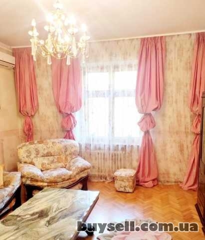 Продам квартиру 76 кв.  м. ,  4/4,  сталинка,  Гагарина пр.  /Шевченко
