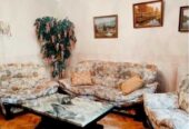 Продам квартиру 76 кв.  м. ,  4/4,  сталинка,  Гагарина пр.  /Шевченко