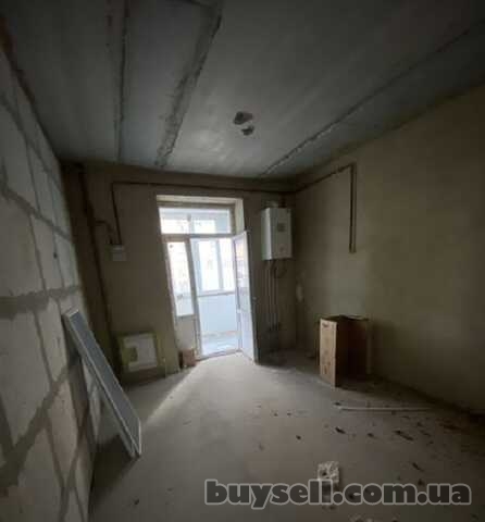 Продам квартиру 81 кв. м. ,  3/11,  новый дом,  жк Дом у Фонтана. 89 0