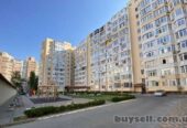 Продам квартиру 81 кв. м. ,  3/11,  новый дом,  жк Дом у Фонтана. 89 0