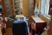 Продам квартиру 82 кв.  м. ,  1/5,  ул.  Ак.  Королева/Независимости п