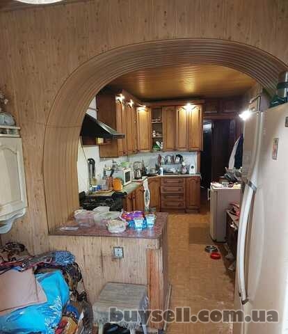 Продам квартиру 82 кв.  м. ,  1/5,  ул.  Ак.  Королева/Независимости п