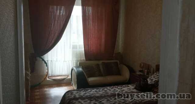 Продам квартиру 86 кв.  м. ,  3/9,  ул.  Ак.  Вильямса/Люстдорфская до