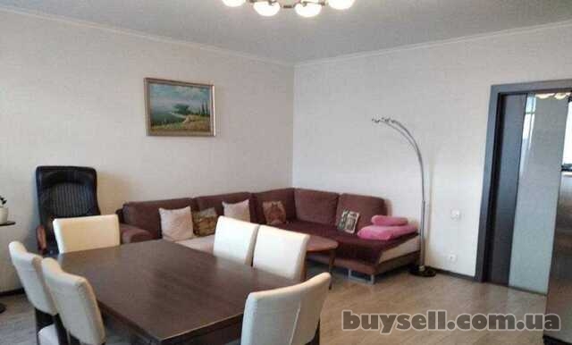Продам квартиру 94 кв.  м. ,  15/18,  новый дом,  жк Усадьба Разумовск