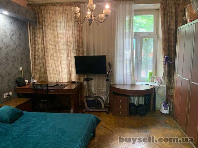 Продам квартиру 95 кв.  м. ,  2/3,  ул.  Б.  Хмельницкого/Прохоровский
