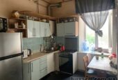 Продам квартиру 95 кв.  м. ,  2/3,  ул.  Б.  Хмельницкого/Прохоровский