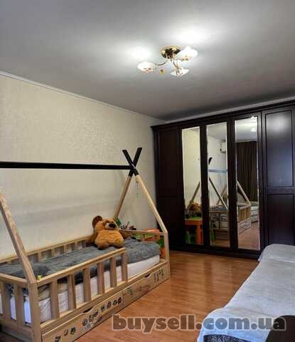 Продам rвартиру 60 кв.  м. ,  4/7,  ул.  Космонавтов/Иглези.