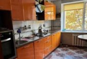 Продам rвартиру 60 кв.  м. ,  4/7,  ул.  Космонавтов/Иглези.