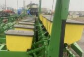 Сівалка Сівалки John Deere 7000/7200  8 рядні,  точного висіву,  з США