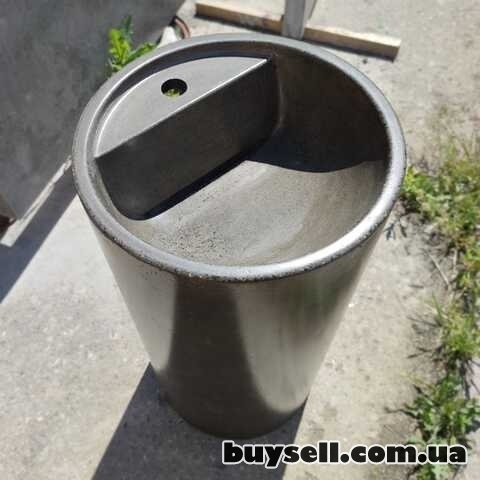 Умывальник из бетона самостоятельно стоящий тумба