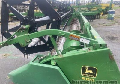 odessa-zhnivarka_Join_Deere_920_6_1_-_7__6m__z_ssha_4028392