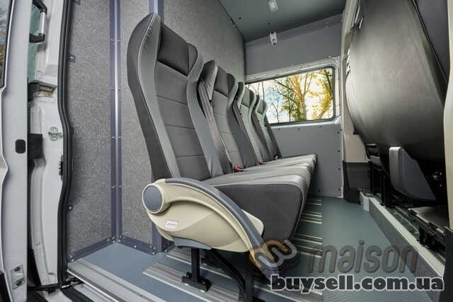 Переобладнання Peugeot Boxer у вантажопасажирський