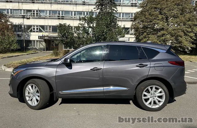 Продається автомобіль Acura RDX у відмінному стані!