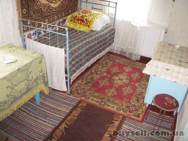 Продається садиба в c.  Валява