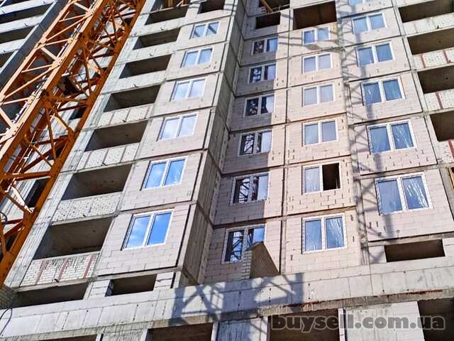 Продам 1-х квартиры,  Полесская 6 46м ЖК «Вудстория»