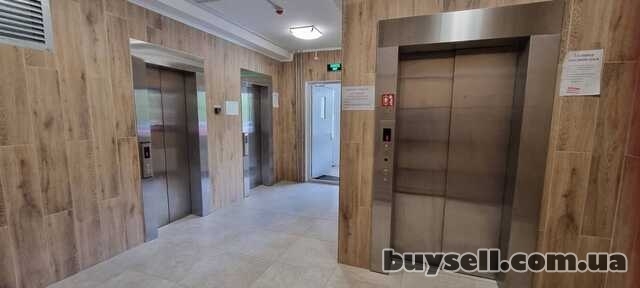Продам 1-ю квартиру 46м,  Ревуцкого 54б  ЖК Ревуцкий ДБК без комиссии
