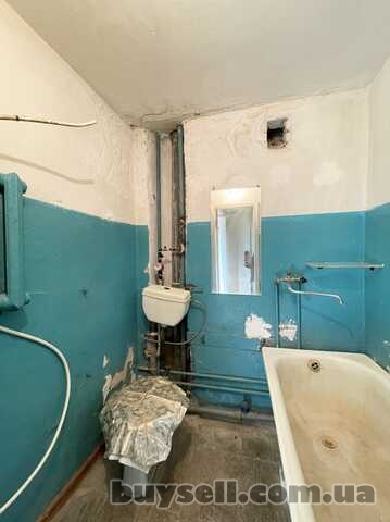 Продам 1к.  квартиру,  с.  Надбугское, за Варваровкой.  Без комиссии