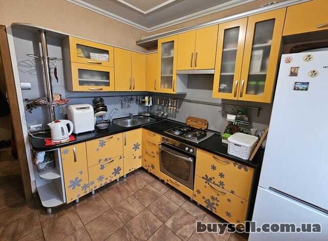 Продам 3-к квартиру на Щербины,  Левобережный-3,  Караван