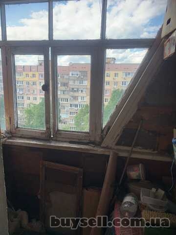 Продам.  2-к. кв.  8/9,  ж/м Левобережный-1,  ул. Марии Лисиченко