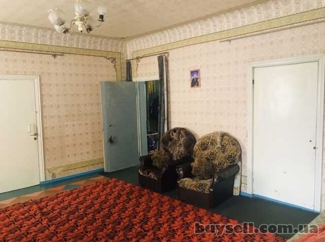Продам.  Дом 200 м. кв.  8 соток.  Березановка,  ул. Дмитренка.