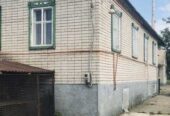 Продам.  Дом 200 м. кв.  8 соток.  Березановка,  ул. Дмитренка.