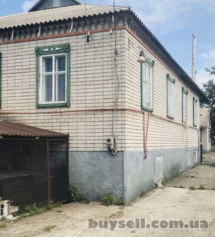 Продам.  Дом 200 м. кв.  8 соток.  Березановка,  ул. Дмитренка.