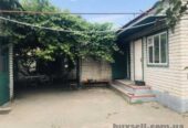 Продам.  Дом 200 м. кв.  8 соток.  Березановка,  ул. Дмитренка.
