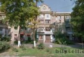 Продам.  Магазин 51 м. кв.  1/4.  Верх ул. Рабочая