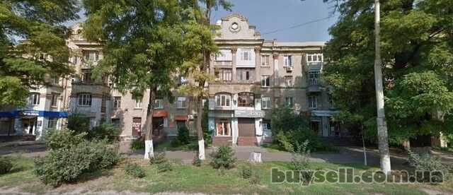Продам.  Магазин 51 м. кв.  1/4.  Верх ул. Рабочая