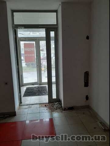Продам.  Магазин 51 м. кв.  1/4.  Верх ул. Рабочая